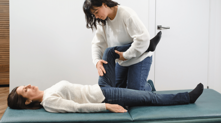 How to Strengthen Weak Knees with Physical Therapy